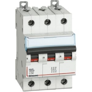 Miniature Circuit Breaker – MCB 3P 4.5KA Bticino