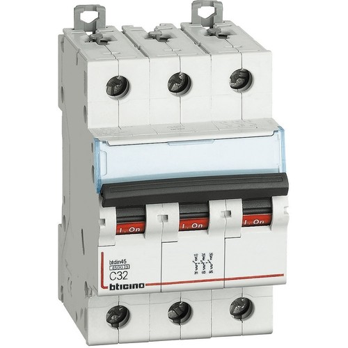 Miniature Circuit Breaker - MCB 3P 4.5KA Bticino