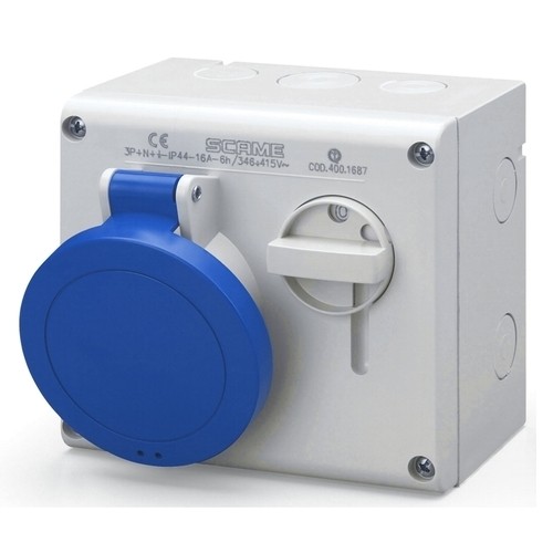 INTERLOCKED SOCKET 32A 2P+E IP44 SCAME