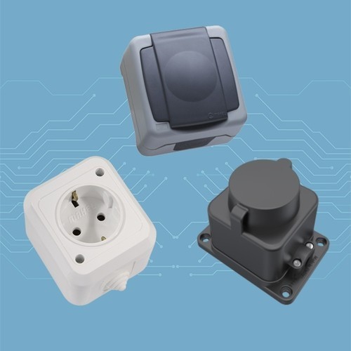 Water-proof socket