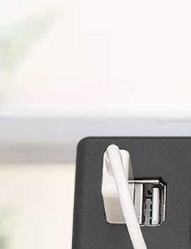 Incom Power Strip 8 Outlets + 2 USB