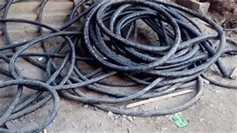 الأسلاك الكهربائية المغشوشة