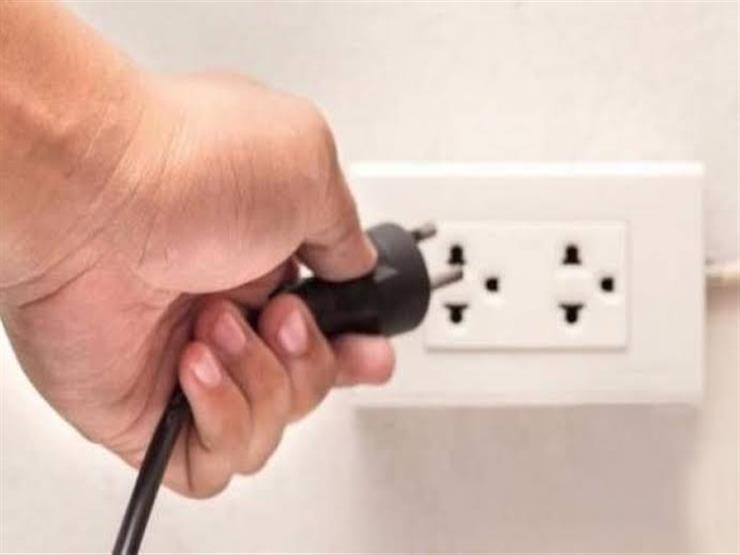 كيف تحمي أجهزتك من تذبذب التيار الكهربائي