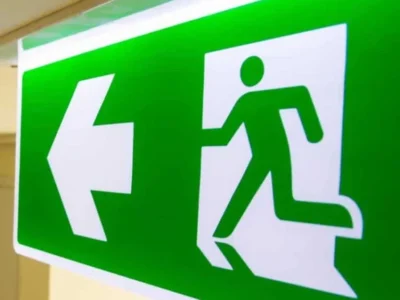 إضاءة الطوارئ المنزلية